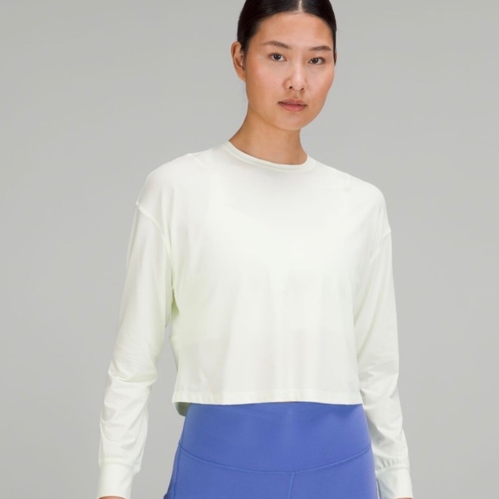 Lululemon abrasion resistant training top